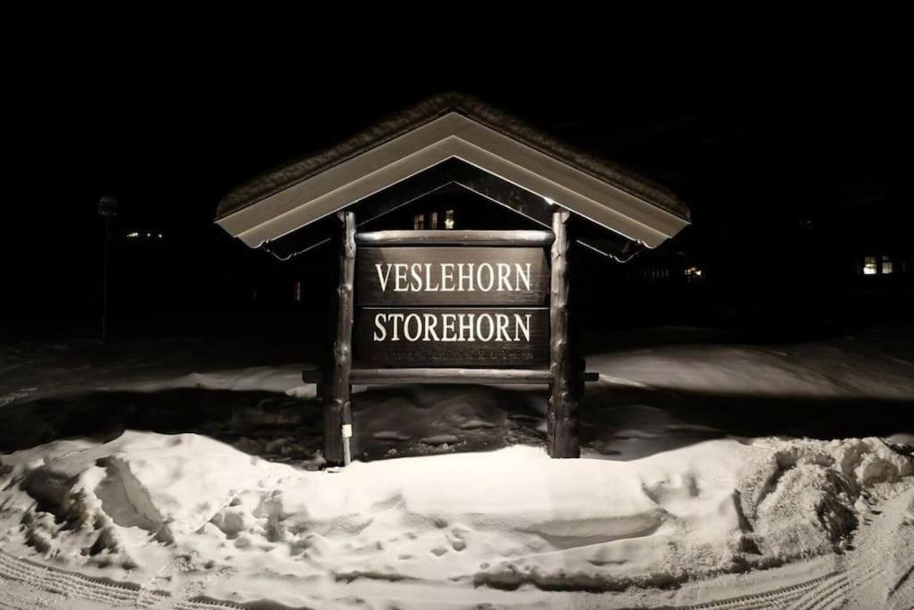 Fjellstova Storehorn Apartments Ulsak Exterior foto